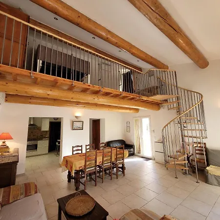 Le Clos Des Sources * Saint-Chamas